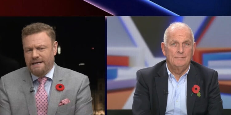 “Shqiptarët janë djallëzore, por të zgjuar”, gazetari britanik: Shpopullimi i Shqipërisë po bëhet me qëllim që të jetojnë veç të pasurit