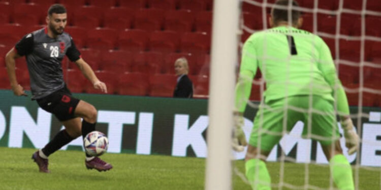 Kombëtarja shënon dy herë, Shqipëria spektakolare ndaj Armenisë