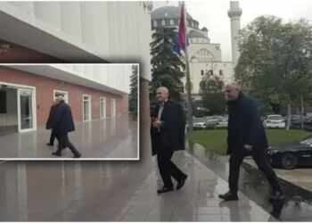 Po përgatitet protesta! Meta shkon në zyrën e Berishës