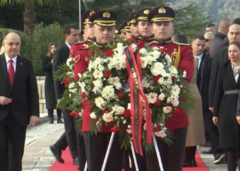 78-vjetori i Çlirimit, Begaj homazhe te “Nëna Shqipëri”