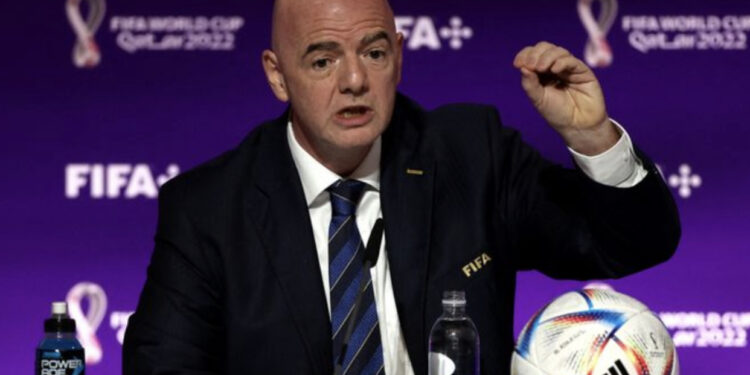 Kupa e Botës/ Infantino kritika Katarit nga Europa: Sot ndihem arab, sot ndihem afrikan, sot ndihem GAY…Edhe unë kam qenë i bullizuar!