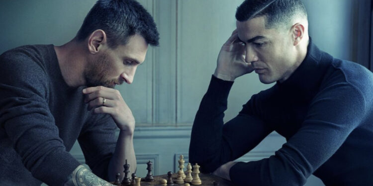 “Foto historike”, dy ikonat e futbollit bëhen bashkë