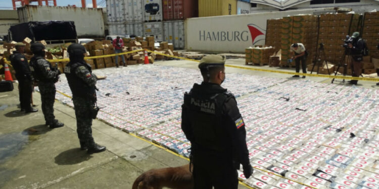 Ekuadori kthen vizat për Shqipërinë: Mafia po bën kërdinë