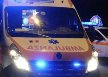 EMRI/ Prej disa ditësh s’dihej gjë për të, Policia i hyn me forcë në banesë kuksianit, por e gjen me damarë të prerë!