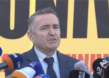 Pedagogët i japin dhe një ditë kohë Qeverisë: Nëse deri nesër s’ka përgjigje për pagat, futemi në grevë urie