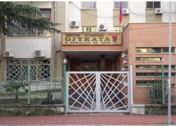 Sherr në gjyq! Katër persona “zhdëpin” në dajak avokatin