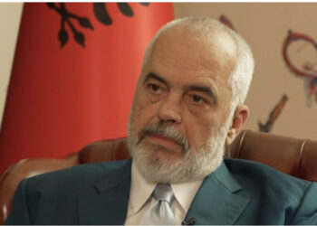 Akuzat e Britanisë për emigrantët shqiptarë, Rama: Po pres për një falje