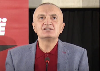 “Nuk jemi për ndarje pushteti”, mesazhi i Metës: Beteja jonë është për të mbrojtur të ardhmen e kombit tonë!