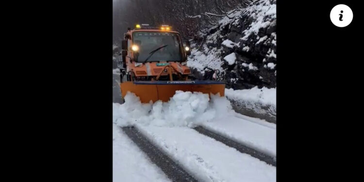 Pas përmbytjeve vjen dëbora në Shkodër