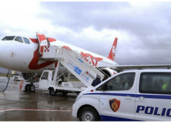 Plagosi prindërit e gruas, ekstradohet nga SHBA Lulëzim Sinaj