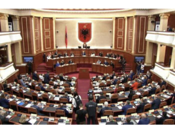 Mblidhet sërish sot Kuvendi, diskutime për buxhetin 2023