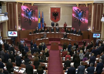 LIVE-Historike! Mblidhet Kuvendi i Shqipërisë dhe Kosovës