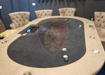 Çipsa, letra dhe miliona! Basti i fundit “djeg” 17 lojtarë në Tiranë