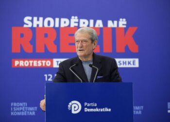 Berisha: Protesta u dërgoi sinjal të fortë kancelarive të Europës dhe botës