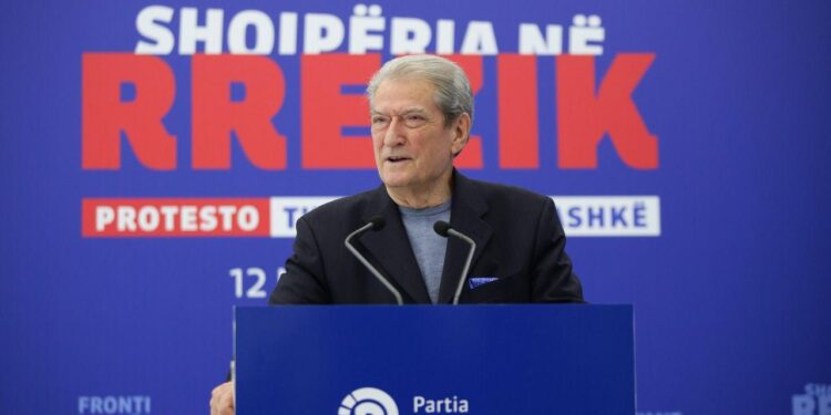 Berisha: Protesta u dërgoi sinjal të fortë kancelarive të Europës dhe botës