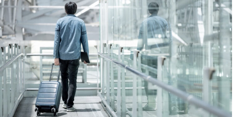 Shqipërinë e presin ditë të vështira, 53% e punonjësve në kërkim të punës jashtë, 25% planifikojnë të ikin brenda vitit