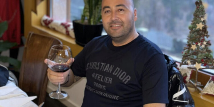 Shpërndante kokainë në lokalet e Sarandës gjatë shërbimit, dënohet me 5.4 vite burg ish-efektivi i Shqiponjave