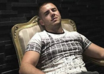 Të ‘fortët’ e arrestuar me pistoleta e kallashnikovë në Tiranë, pjesë e grupit të laboratorit të kokainës në Fier!