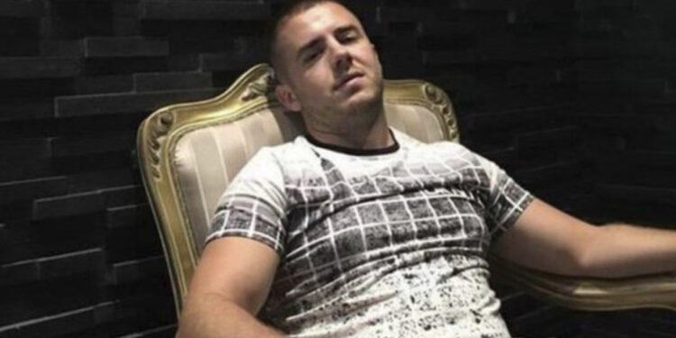 Të ‘fortët’ e arrestuar me pistoleta e kallashnikovë në Tiranë, pjesë e grupit të laboratorit të kokainës në Fier!