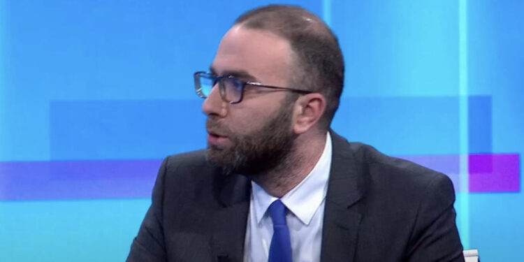 Gazment Bardhi i shitur dhe peng tek pazaret, zbardh negociatat por nuk thotë që punon për Ramën