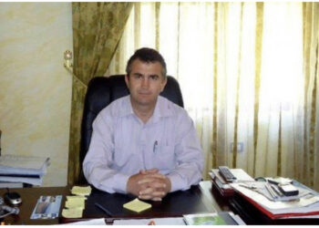 E rëndë! Plagoset me thikë Kryetari i bashkisë Divjakë