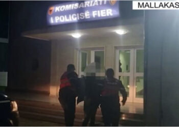 EMRAT/ Dhunuan dhe grabitën me armë të moshuarin, arrestohen dy autorët