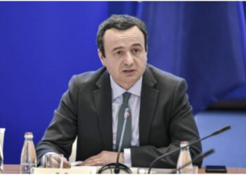 Kurti flet nga Parisi: S’pranojmë Asociacion mbi baza etnike, bie në kundërshtim me Kushtetutën