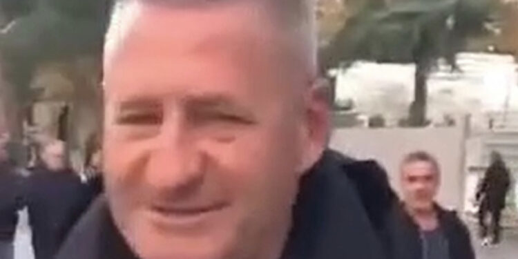 Po nuk iku Rama? Nard Ndoka lëshon gojën në protestë: Ku të ikë, në p**h të sëmës?