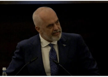 Shkurtohet me 5 herë sasia e naftës në komisariate? Rama sulmon sërish Top Channel: Gënjeshtër me bisht