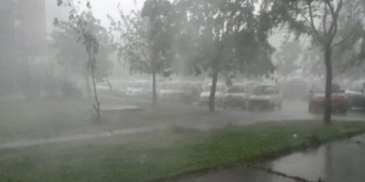 Shqipëria do të “goditet” sërish nga stuhia, ja ditët kur do të kemi rebeshë shiu dhe ulje temperaturash