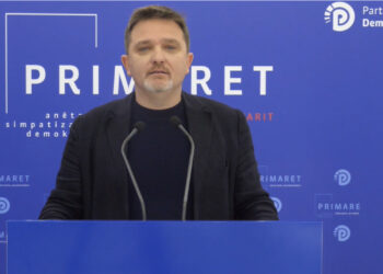 Julian Deda prezanton kandidaturën në Primare: Po kërkoj një mundësi prej jush për të kthyer borxhin që unë ia kam Tiranës