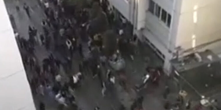 Shpërthim i fuqishëm në Stamboll, shumë të plagosur, dyshohet për viktima