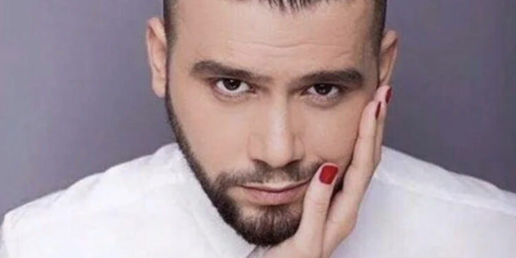 Flor Mumajesi në lidhje dashurie me bashkëshorten e qeveritarit të njohur shqiptar?