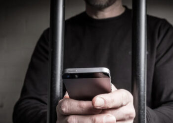 “Fëmijët në lot”! Letra tronditëse nga burgu i Fierit: Ka ardhur babi jonë?