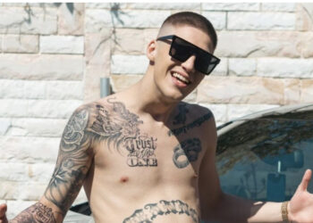 Me armë me vete, arrestohet reperi i njohur grek dhe dy shqiptarët që ishin në mjet me të