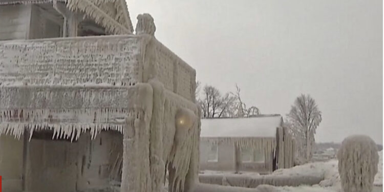 Moti i keq dhe temperatura të ulta, humin jetën 38 persona në SHBA