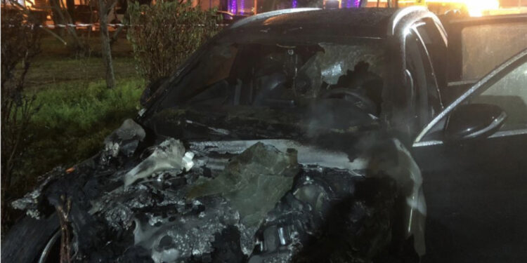 Digjen tre automjete në Shkodër, dy prej tyre i përkasin dy vëllezërve!