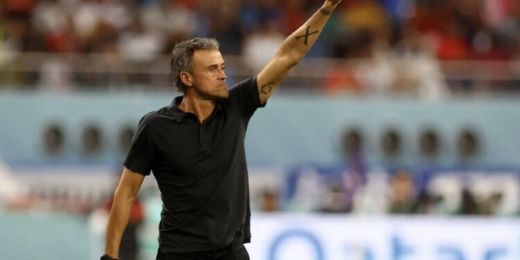 Luis Enrique i jep lamtumirën Spanjës përmes një mesazhi