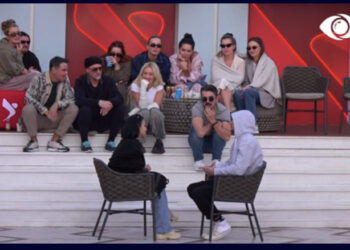 Video/ “Gjestet e tua janë mungesë respekti” Mikela acarohet, Kristi: Dua që partnerja të më shohë si Zot!