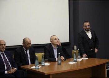 Fitoi primaret e PD-së për Bashkinë e Beratit/ Meta shpreh mbështetjen ndaj kandidatit, Zija Ismaili: Profesionalizmi dhe qytetaria e tij janë garanci e padiskutueshme