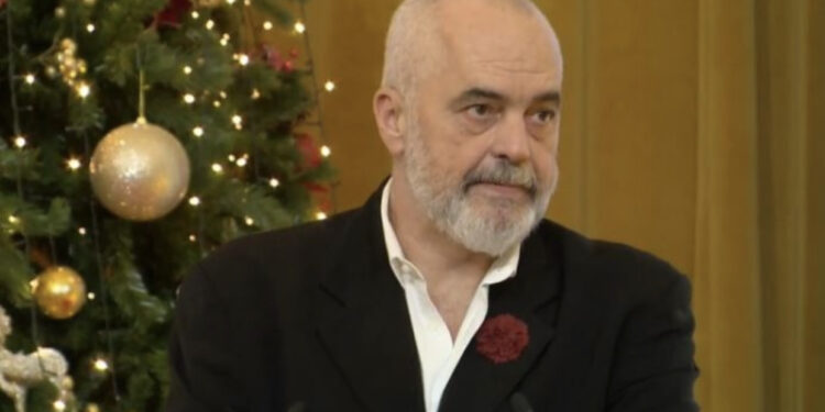 Rama paralajmëron autonomi spitalore: Mjekët dhe infermieritë që kanë performancë më të mirë të paguhen më shumë