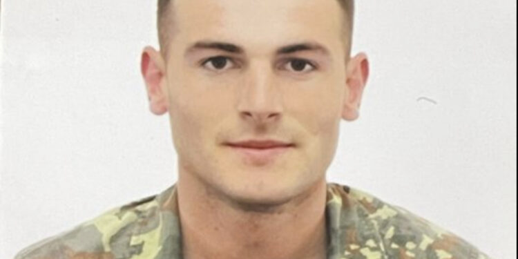 U dërgua ne Turqi për kurim, sëmundja e rëndë i merr jetën ushtarakut shqiptar