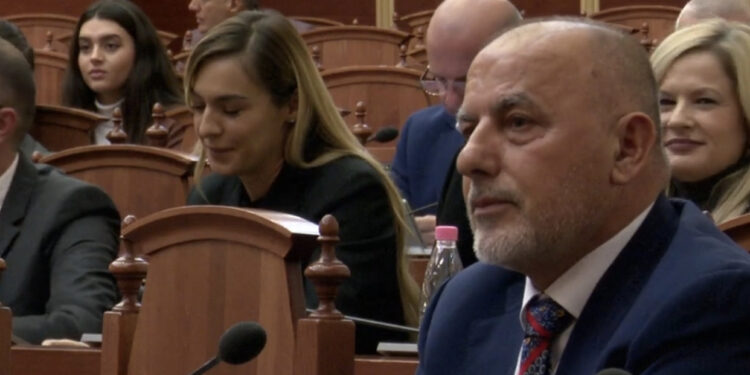 Nebijaj dhe Doda zyrtarisht deputetë të Kuvendit të Shqipërisë