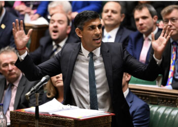 “Mjaft është mjaft!”, Sunak njofton planin për ndalimin e emigrantëve shqiptarë: Home Office zbarkon në Rinas, Shqipëria shpallet vend i sigurt