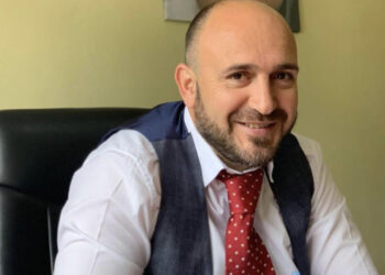 Dhunohet drejtori i Postës në Lezhë, dërgohet për mjekim në spital