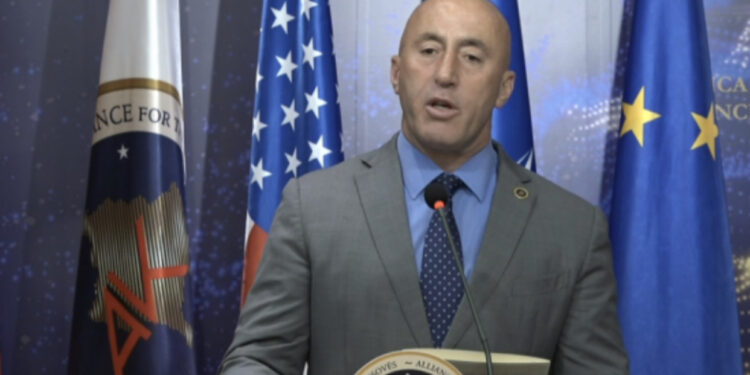 “Hiq dorë nga provokimet”, Haradinaj thirrje Vuçiçit: Thirri arsyes, pranoje që Kosova është e lirë