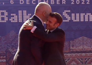 Macron nga Tirana: Kemi projekte konkrete për të diskutuar, skenarët e frikës për energjinë s’janë për mua