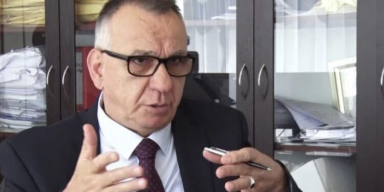 Hasani: Ideja e ndarjes së Kosovës ishte e Edi Ramës, jo e Thaçit