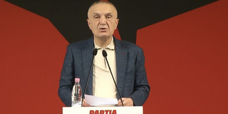 Meta: Durrësi pa parqe dhe parkime! Beton dhe marinë korrupsioni