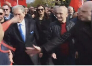 “Ishte për t’u bërë”, gazetarja zbulon se çfarë i tha Gert Shehu ish-funksionarit të policisë në selinë e PD